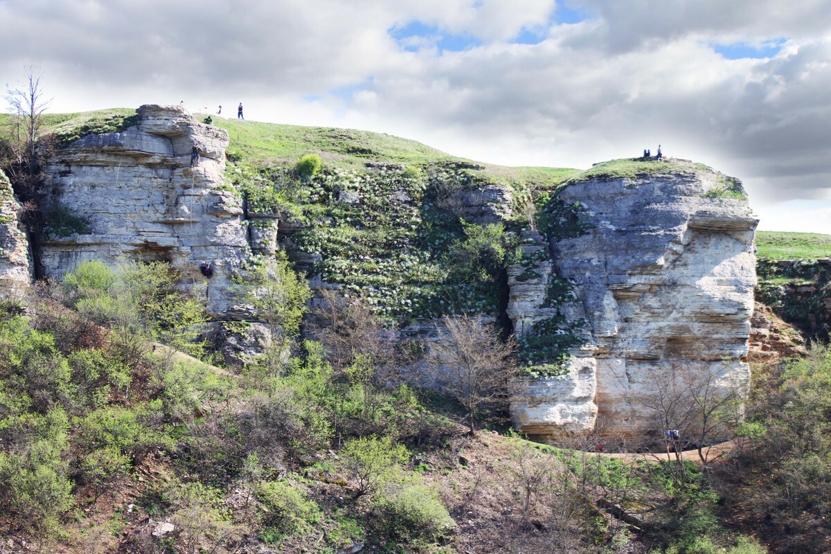 Воргольские скалы в липецкой области фото