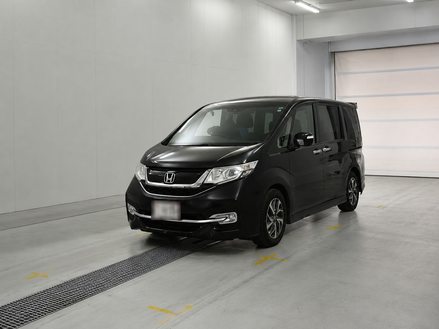 HONDA STEP WAGON SPADA
