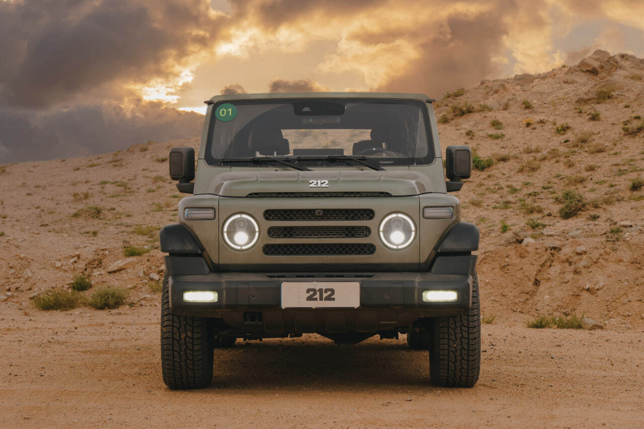 212 T01 Adventurer RUS на каменистой местности
