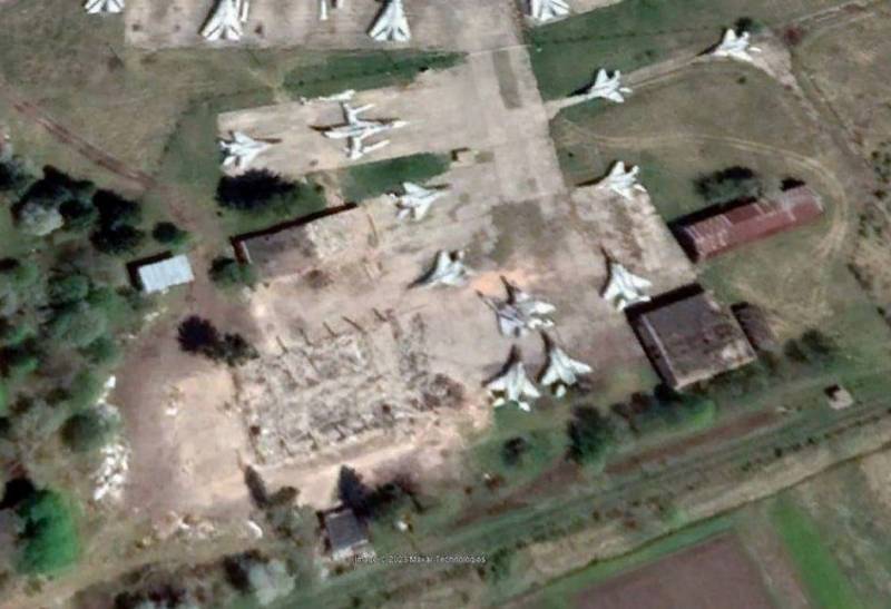 Удар Кинжал по аэродрому Староконстантинов