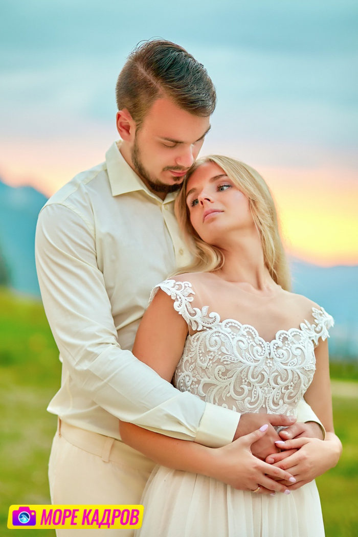 свадебная фотосессия в парке Айвазовского в Крыму, свадьба в Крыму, порте молодоженов