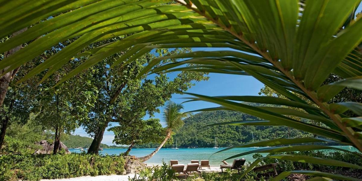 Северный пляж Constance Ephelia Seychelles