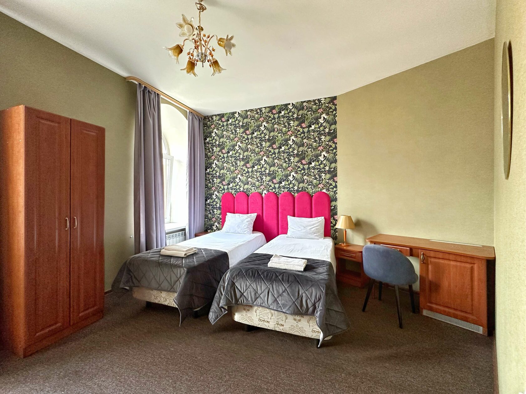 Laika отель спб. Отель лайки. Laika отель спб. Отель лайки. Хостел на фонтанке санкт петербург.