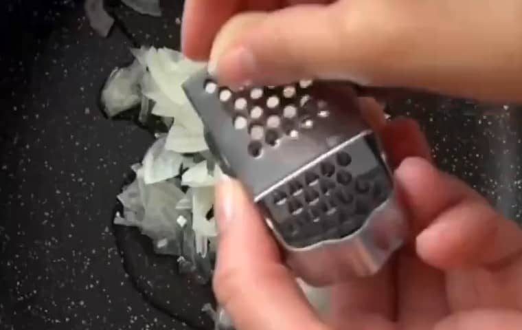 Приготовление борща с тыквой и кабачком: шаг 3