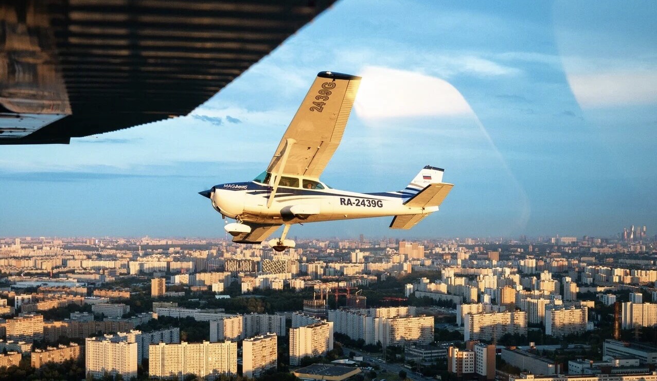 москва полет на самолете