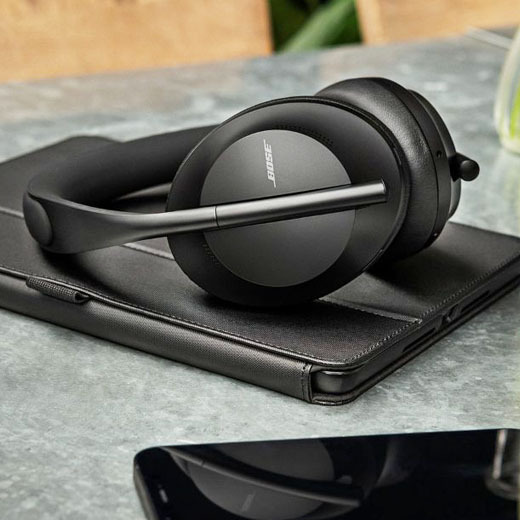 Bose Noise Cancelling 700