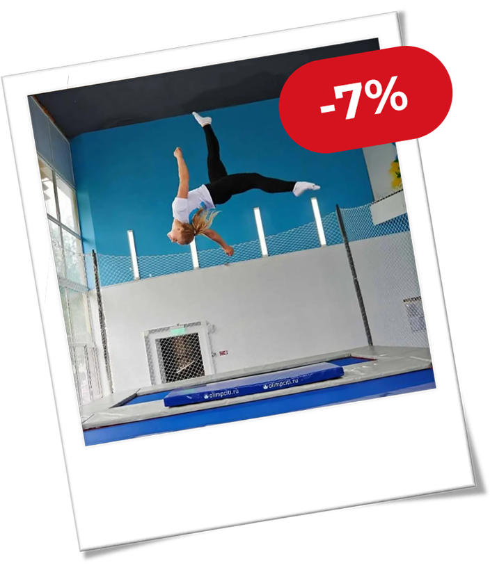 фото нанесения макияжа на лицо девушки 