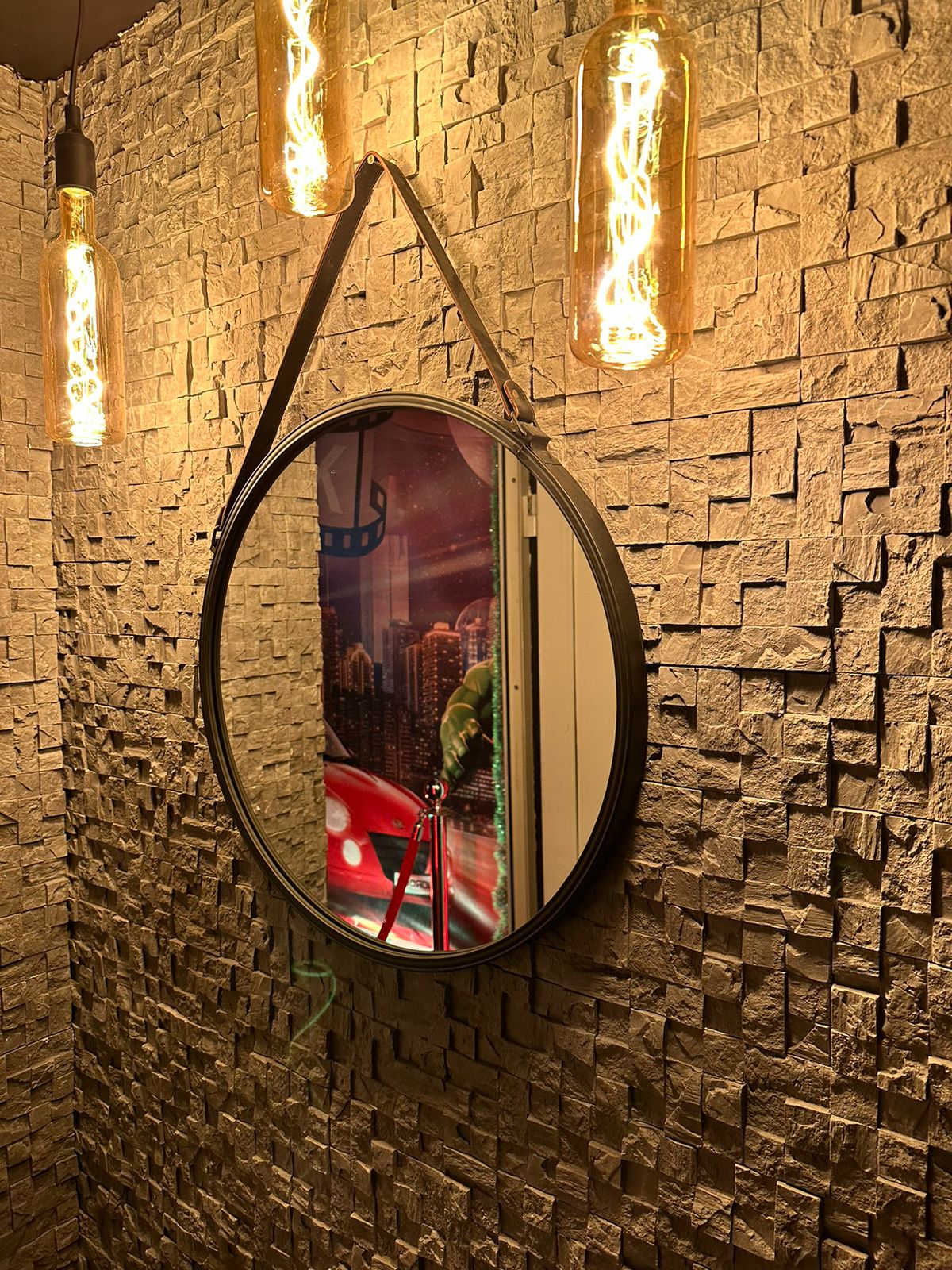 Кинозал Kinoroom