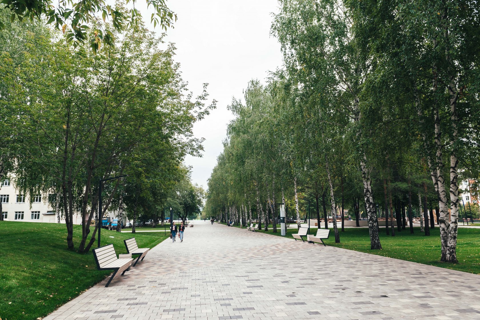 Улицы города нижнекамска. Парк Лемаева Нижнекамск. Город Нижнекамск сквер Лемаева. Парк Джалиль Нижнекамск. Достопримечательности Нижнекамск сквер Лемаева.