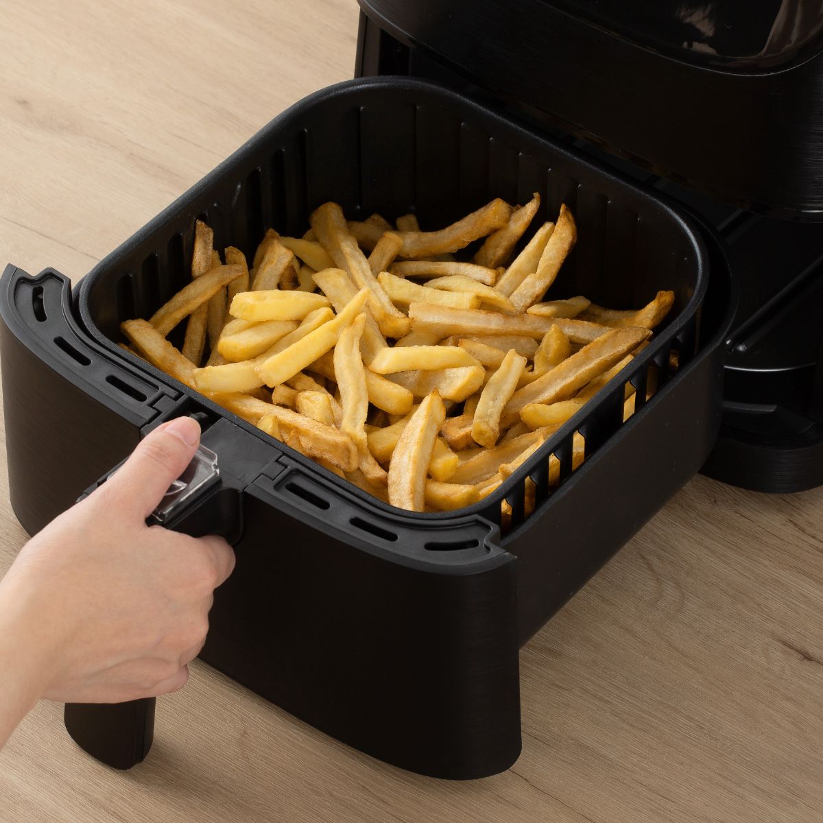 Аэрогриль Cosori Air Fryer CP158-AF 5,5л Black — купить с бесплатной  доставкой