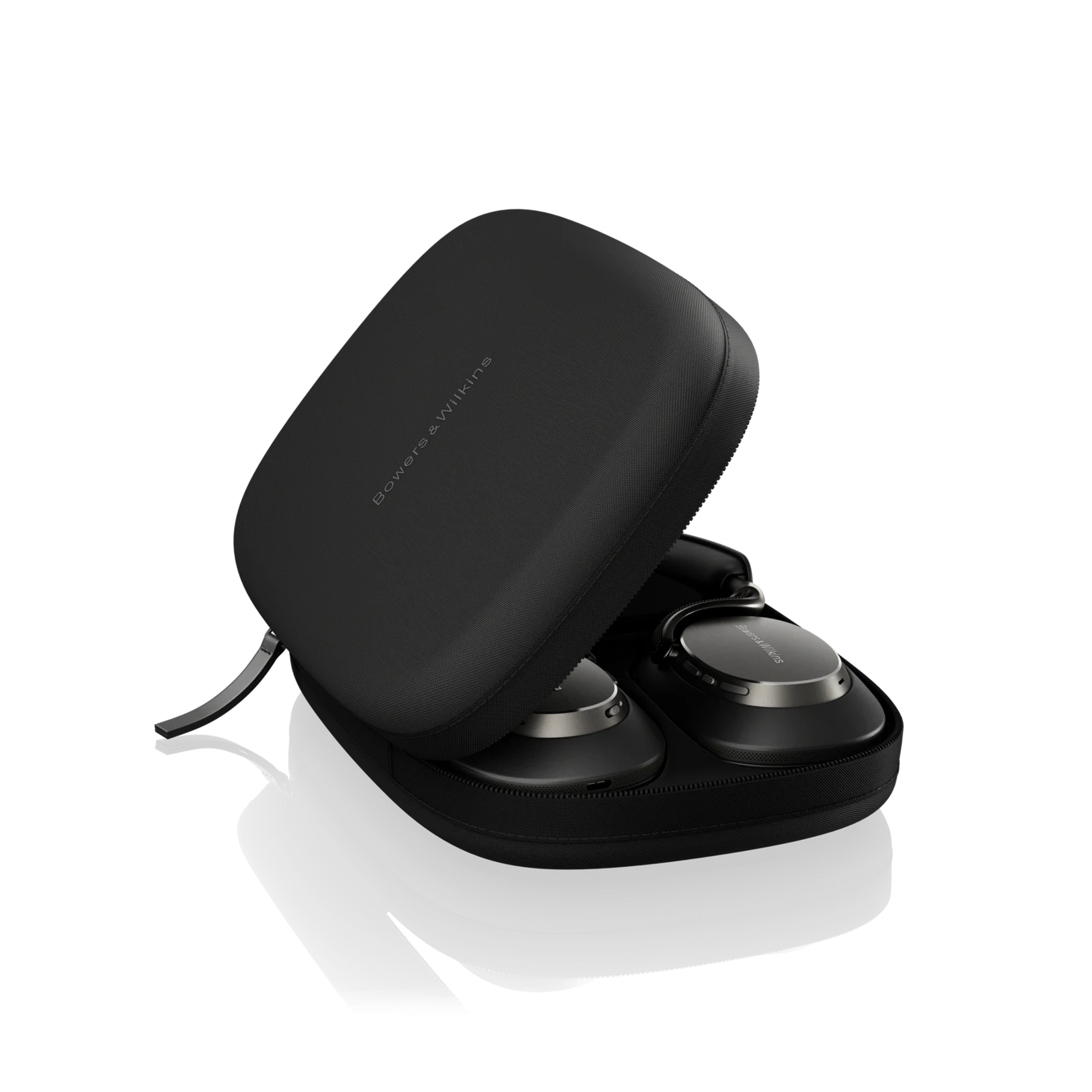 Bowers &amp; Wilkins PX8 Black — студийное качество звука в элегантном чёрном исполнении