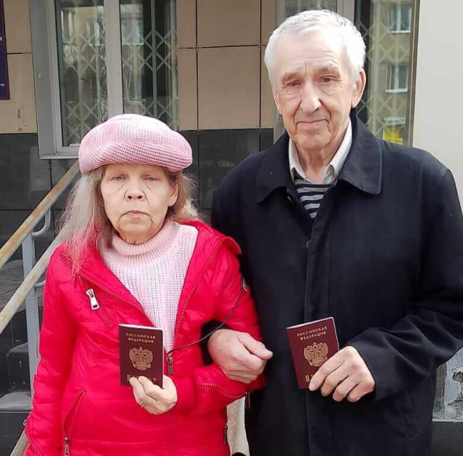 Валерий и Елена восстановили документы, благодаря волонтерам АНО &quot;Рука Помощи&quot;. Новосибирск