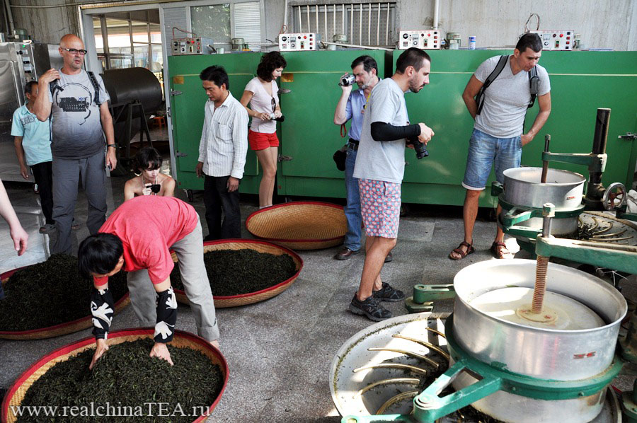 Экскурсия на мануфактуру по производству чая Тегуаньинь