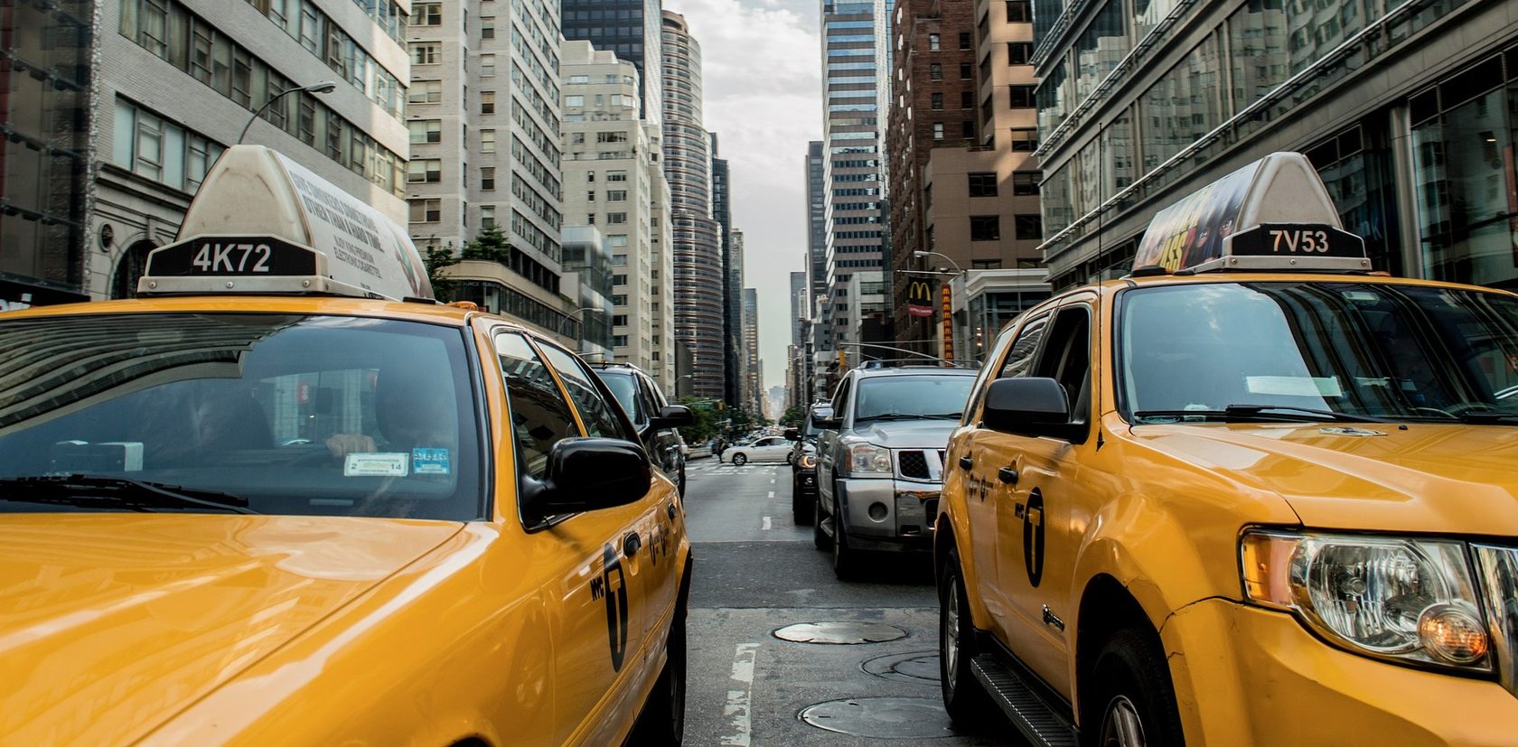Как стать таксистом: список документов и действий для водителя