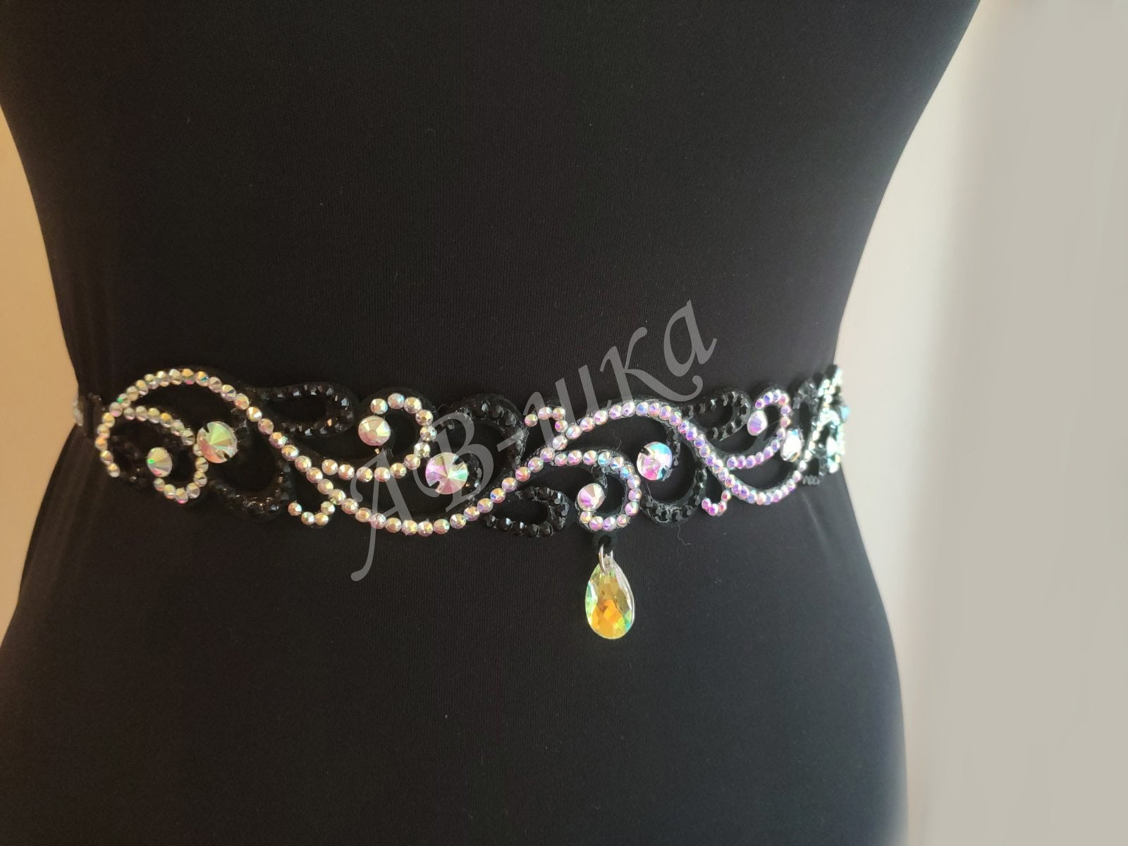 Пояски на талию