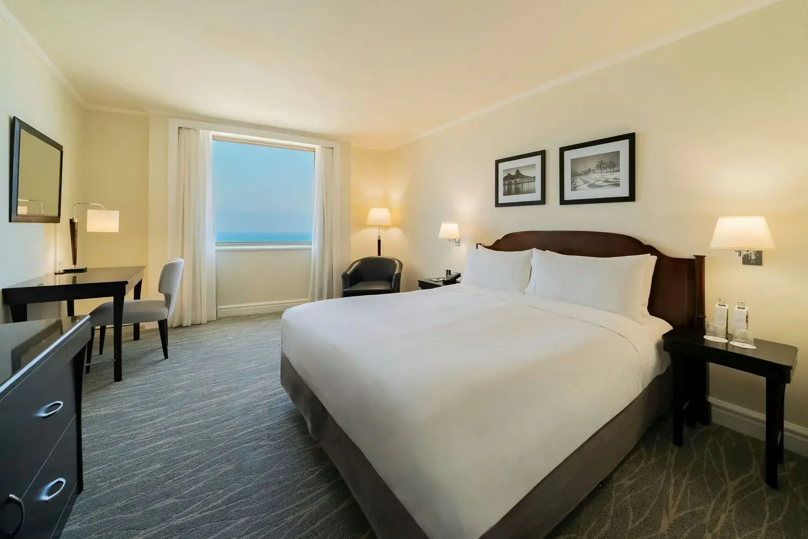 Номер с кроватью king-size и окном на океан, JW Marriott Hotel Rio de Janeiro