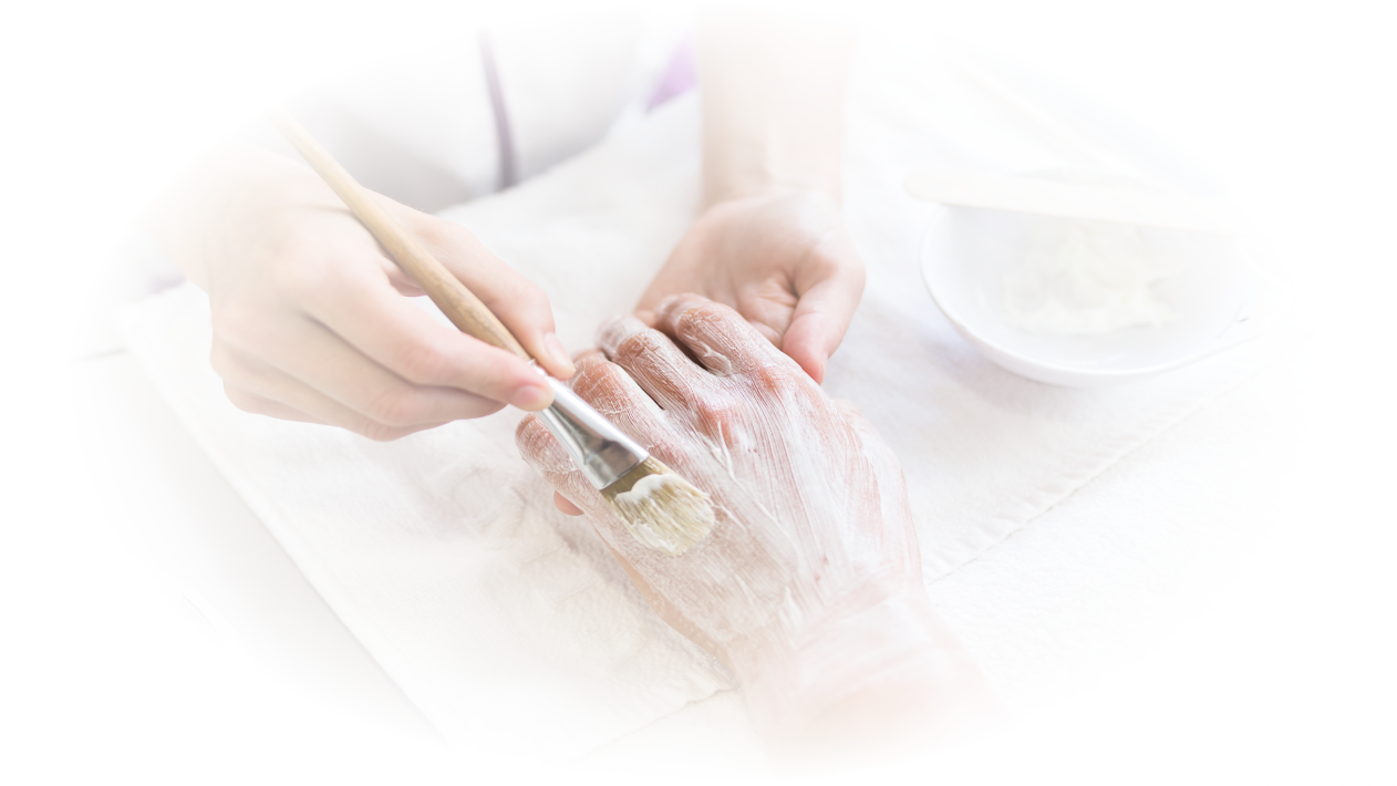 Уход за руками. Студия массажа в Пушкине. Массаж, спа, детский массаж, ногтевой сервис. Запишитесь на прием