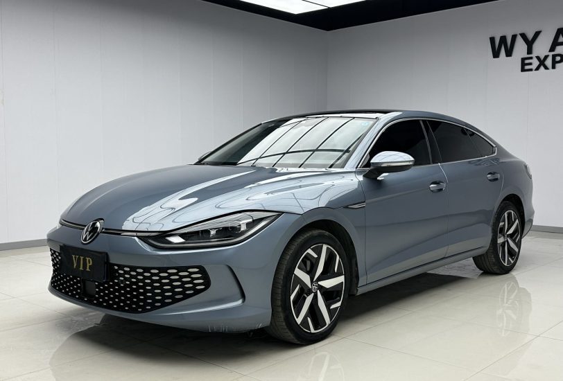 Volkswagen Lamando L