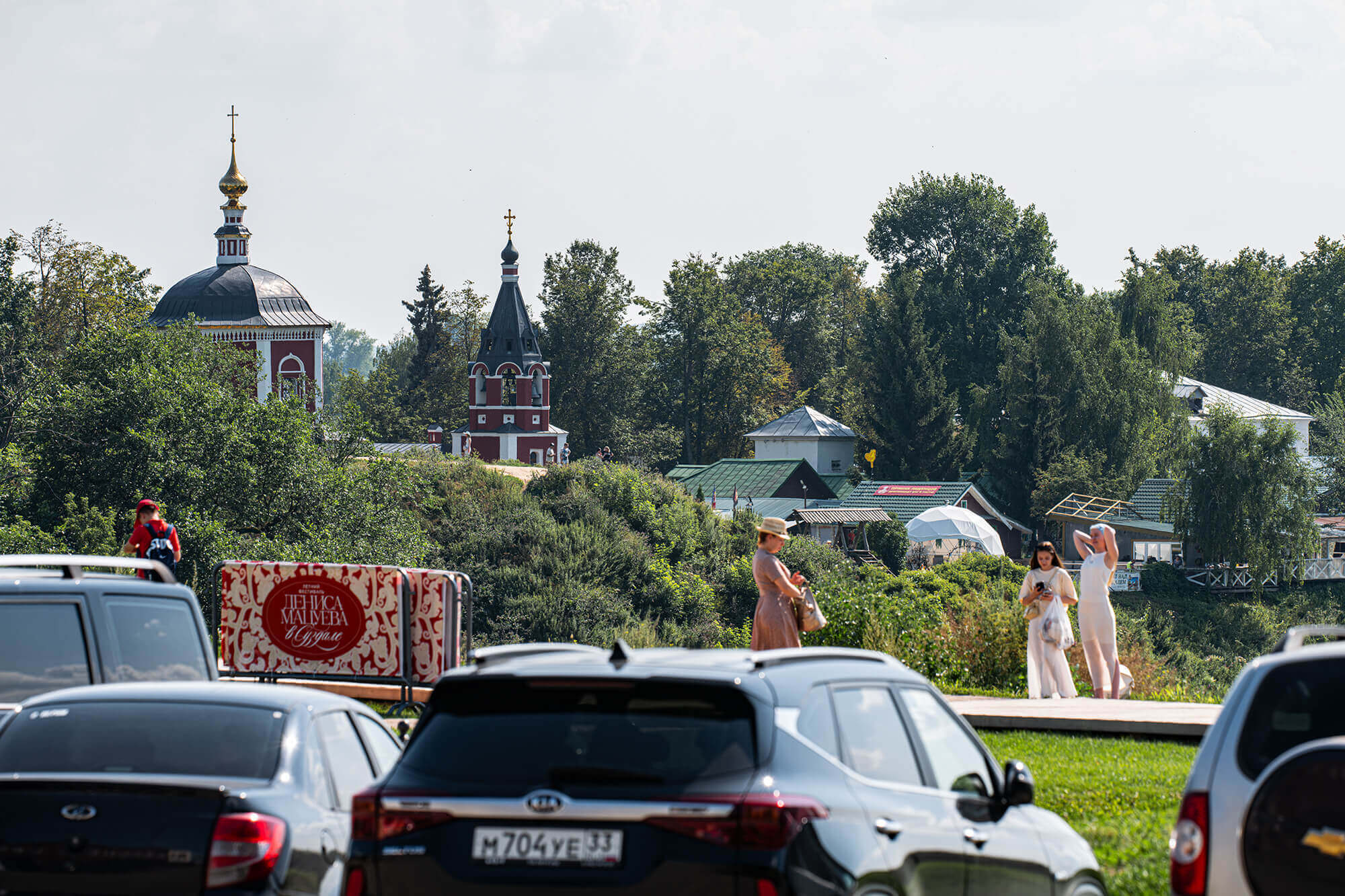 дорога и парвковки в Суздале