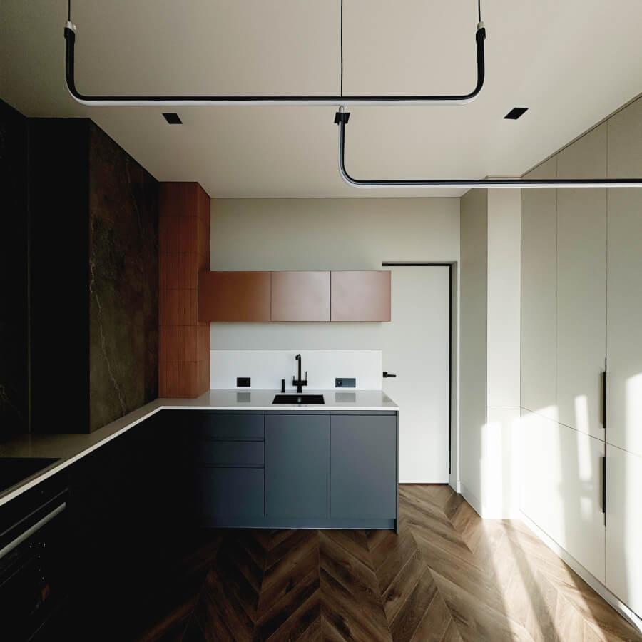 Дизайн интерьера в стиле брутализм ( в цвете ) 