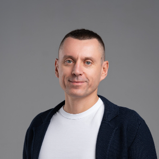 Денис Степанов
