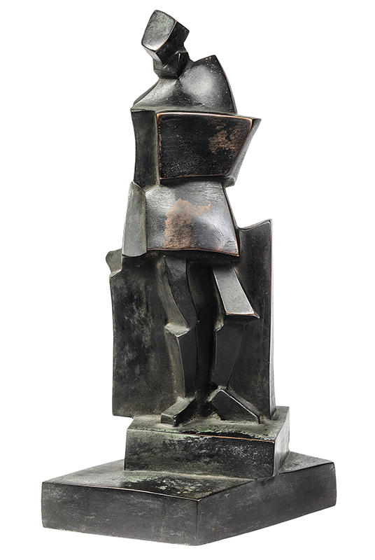 Кубо-супрематическая фигура (модель памятника). 1920
