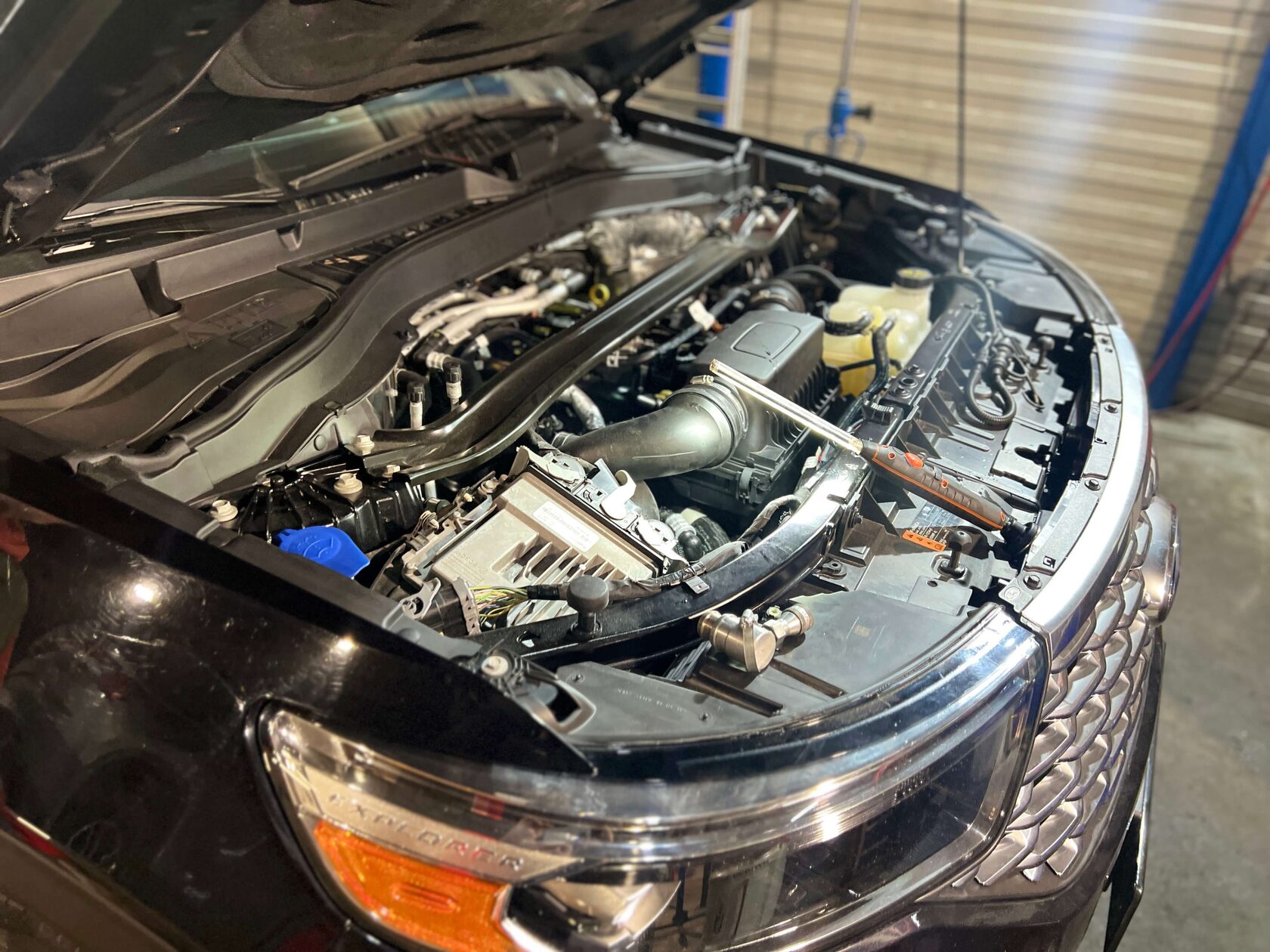 Подключаем наши адаптеры к системе Ford Explorer 6