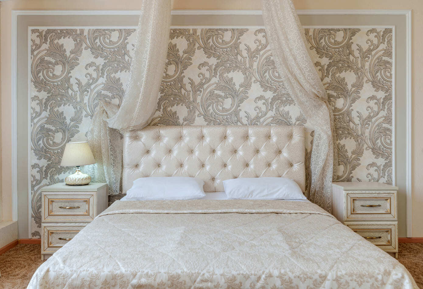 Гостинично-ресторанный комплекс "Versalles",Майкоп - официальный сайт