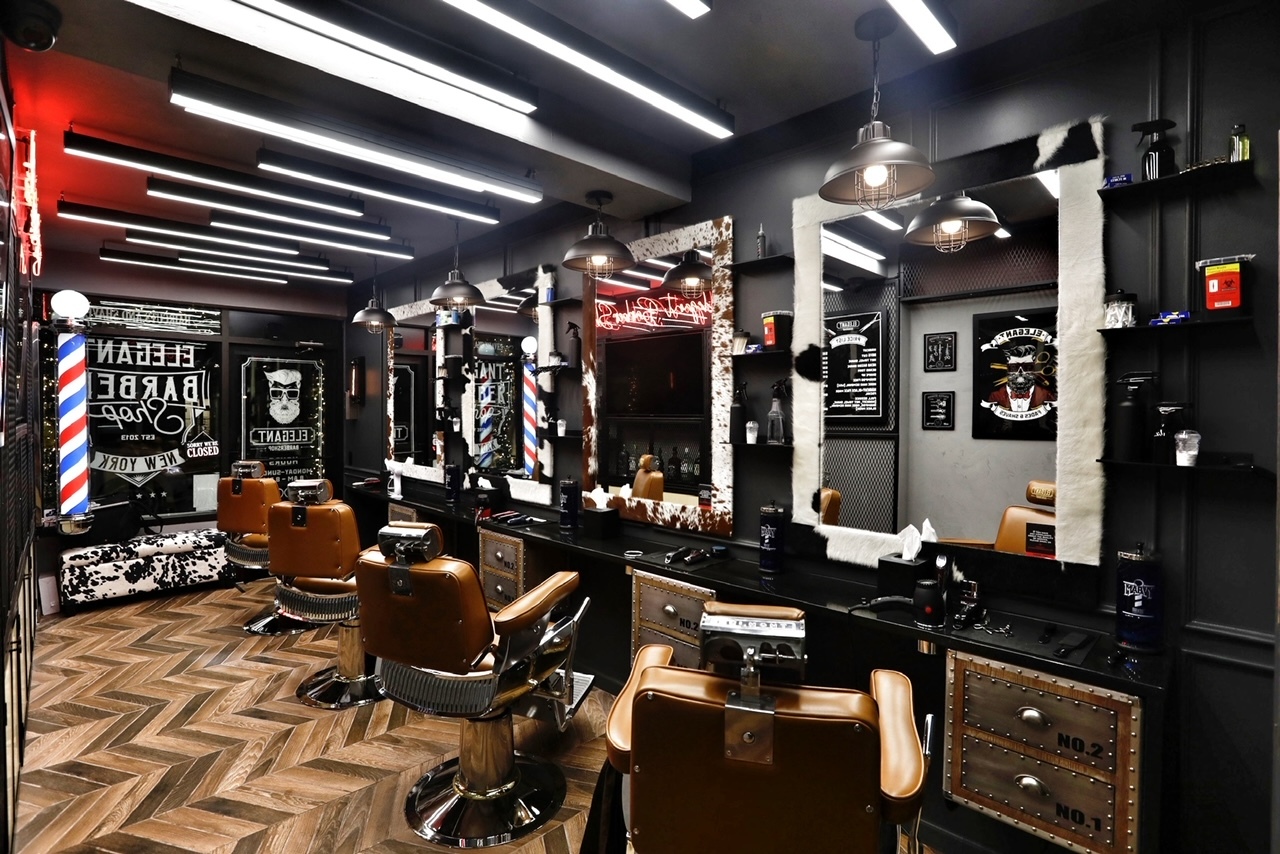 25 Best Barber Shop Interior Design Ideas (2022 Decor Guide) - Barber shop  interior, Barbershop design, Barber shop decor