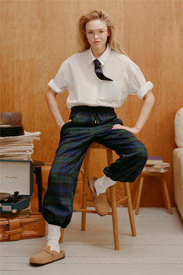 Пальто женское черное укороченное