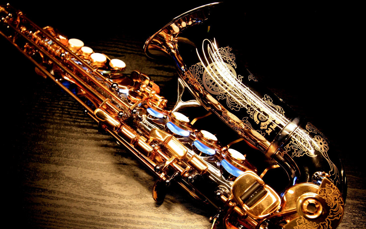 Игра на саксофоне: освоение техники, выбор инструмента и затраты