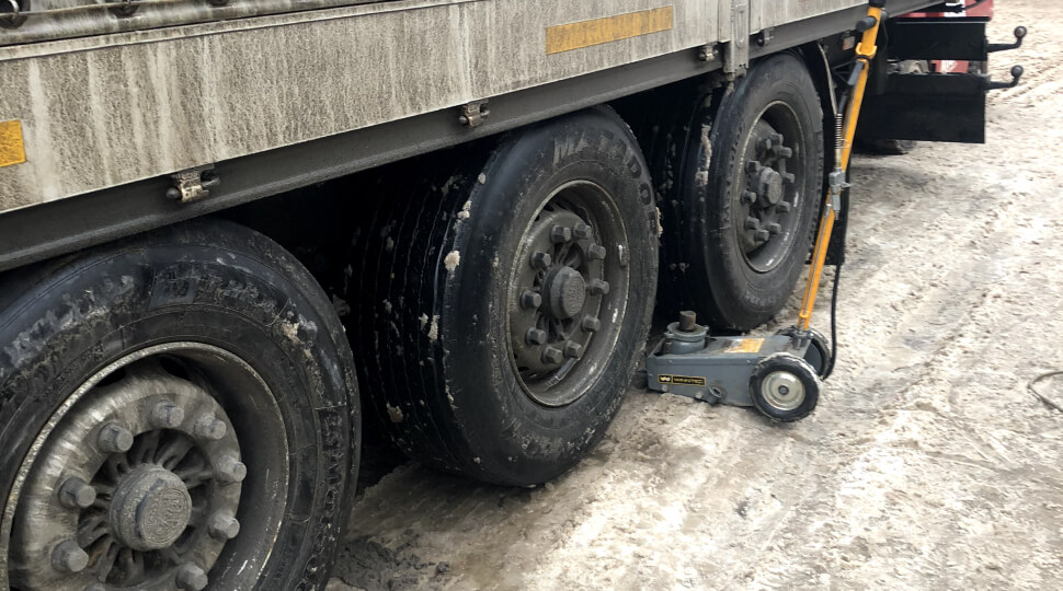 Мобильный грузовой шиномонтаж 24/7