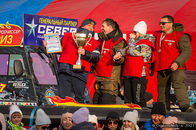 Фанат байкала сайт. Дюжев на Байкальской рыбалке 2021.