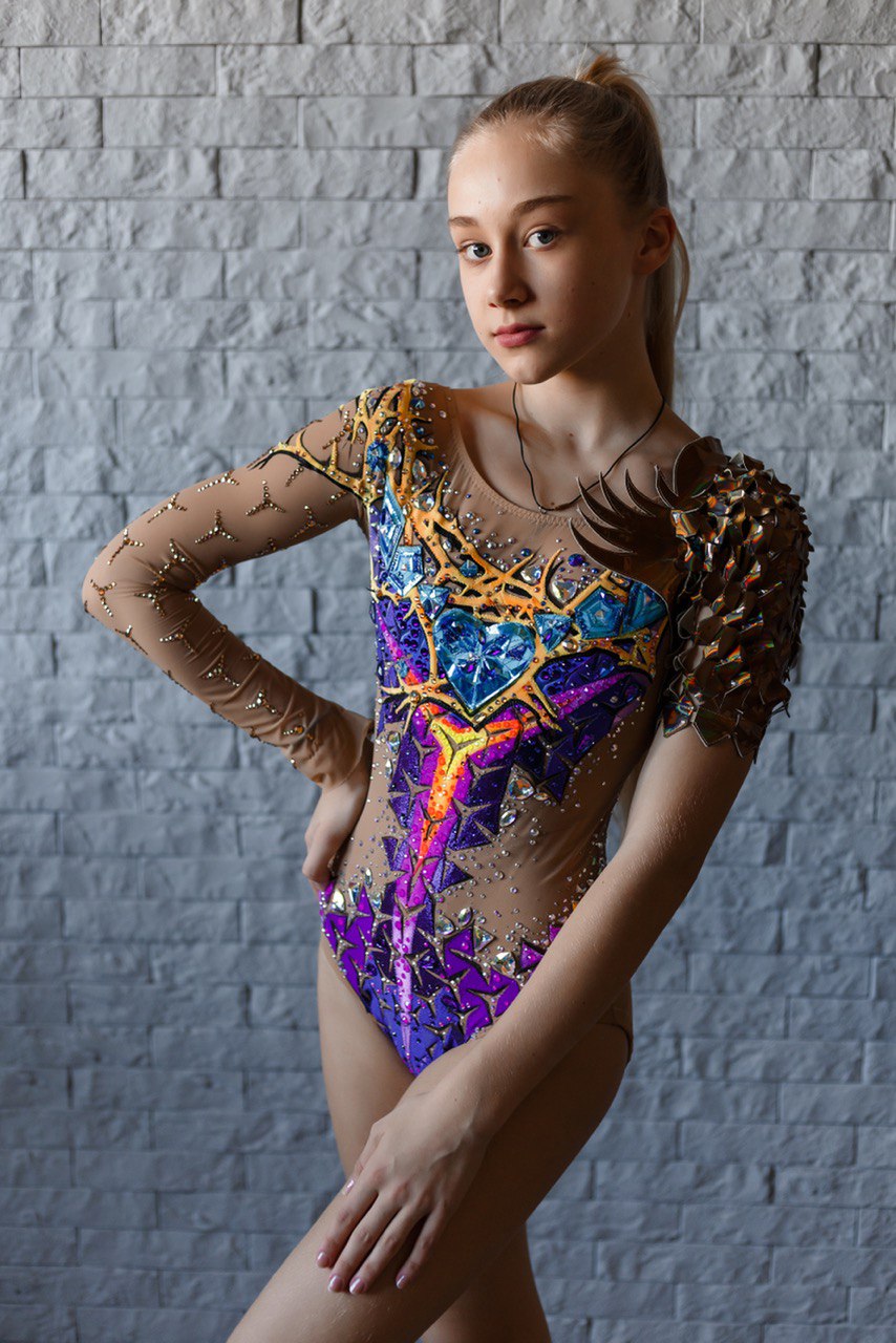 Индивидуальный пошив костюмов для художественной гимнастики за 14 дней |  Geyl Design
