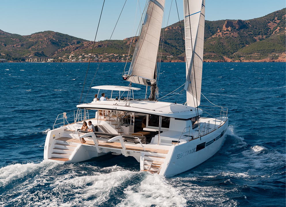 Парусный катамаран — флот Venture Regatta