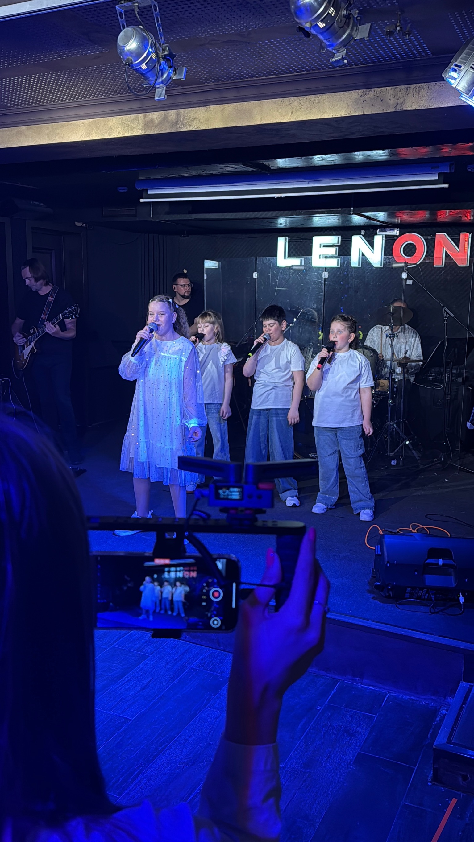 Уроки эстрадного вокала