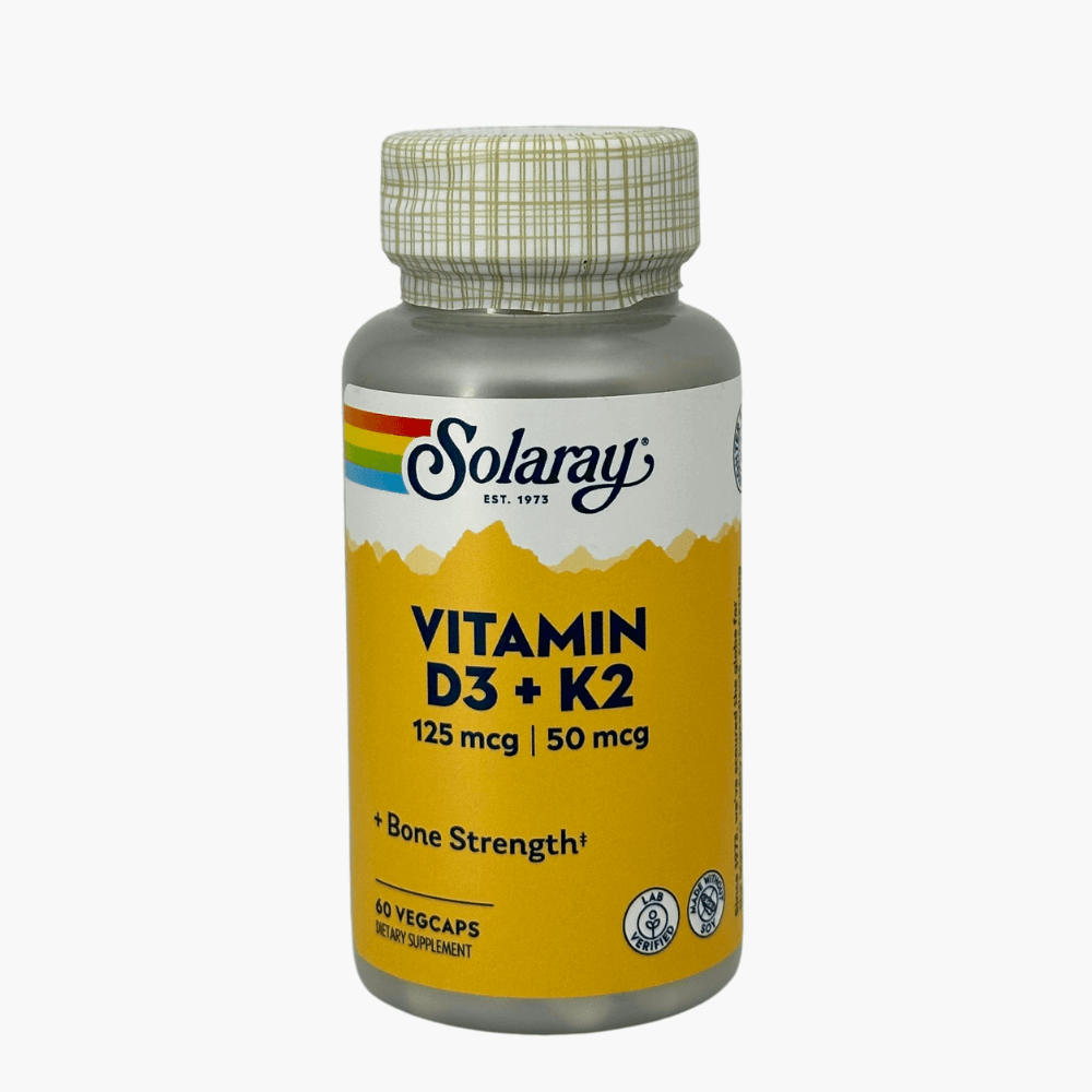 Упаковка Solaray Vitamin D3 &amp; K2 — комплекс витаминов D3 и K2 для здоровья костей и сосудов.