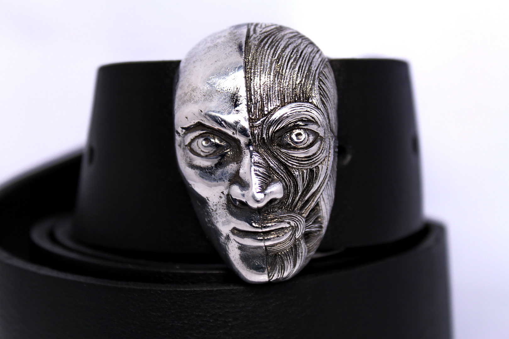 необычный ремень