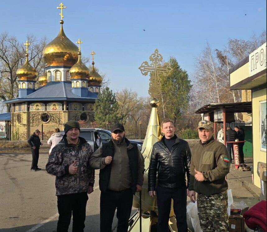 «В окопе атеистов нет»: нурлатские мастера изготовили купол для блиндажной церкви