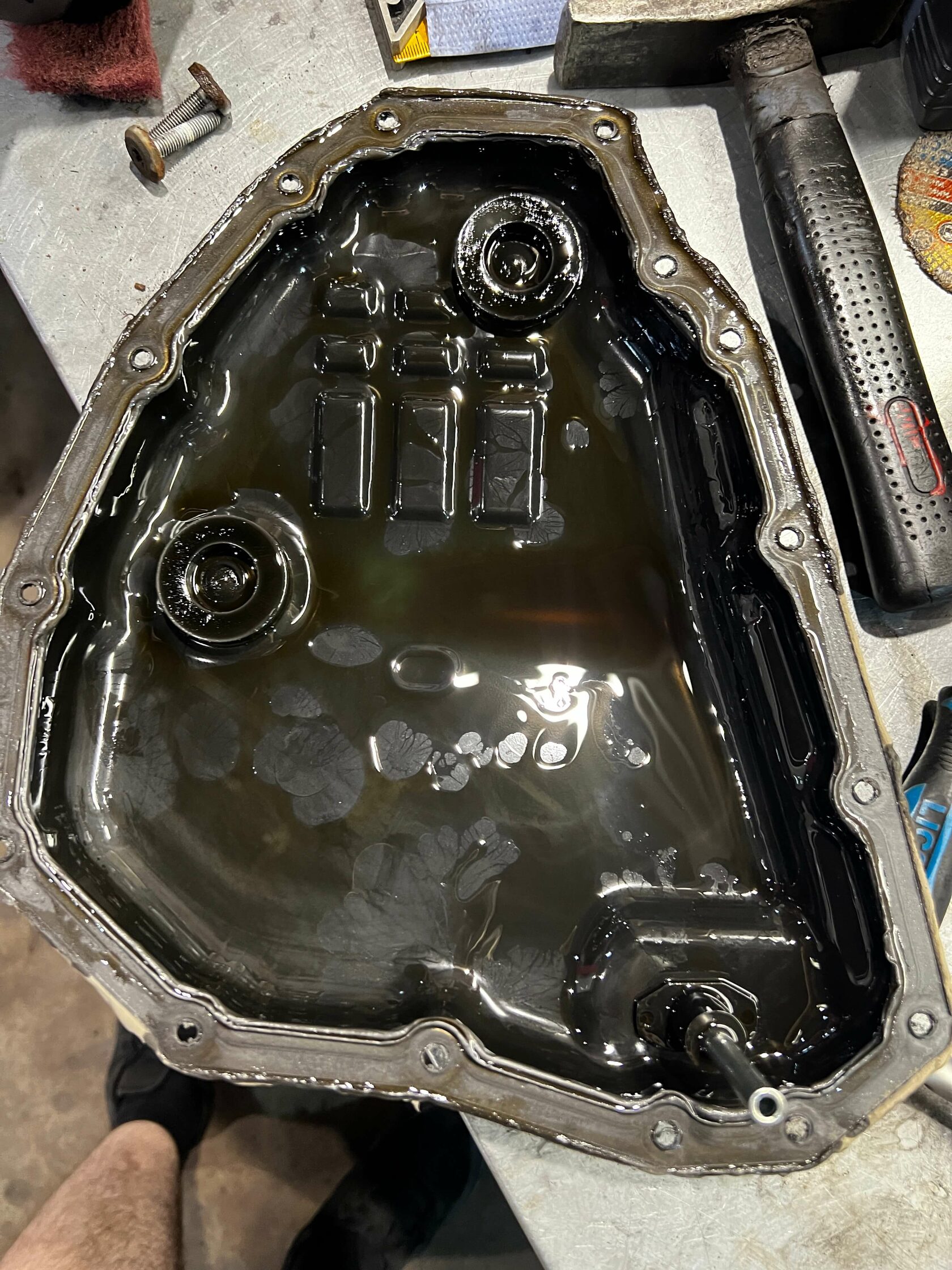 Магниты в поддоне Nissan Qashqai