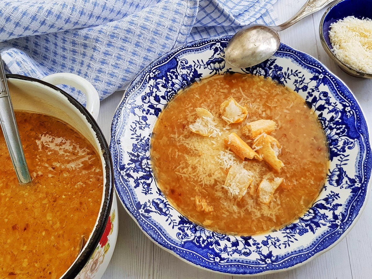 Французский луковый суп: классический рецепт блюда с захватывающей историей