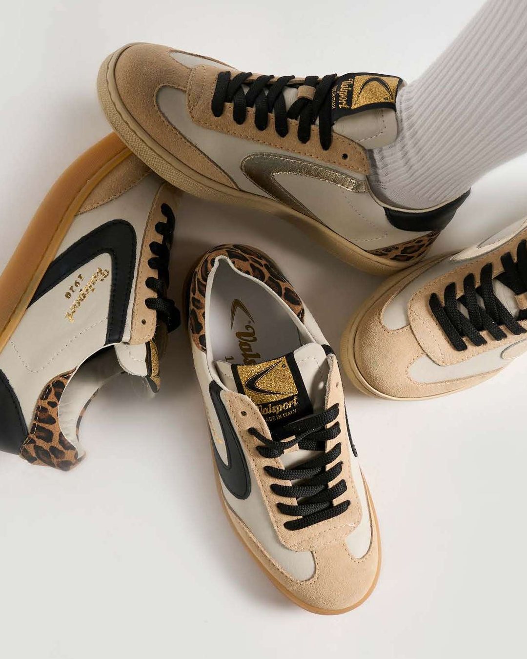 Valsport: sneaker in pelle e suede color sabbia con lacci neri