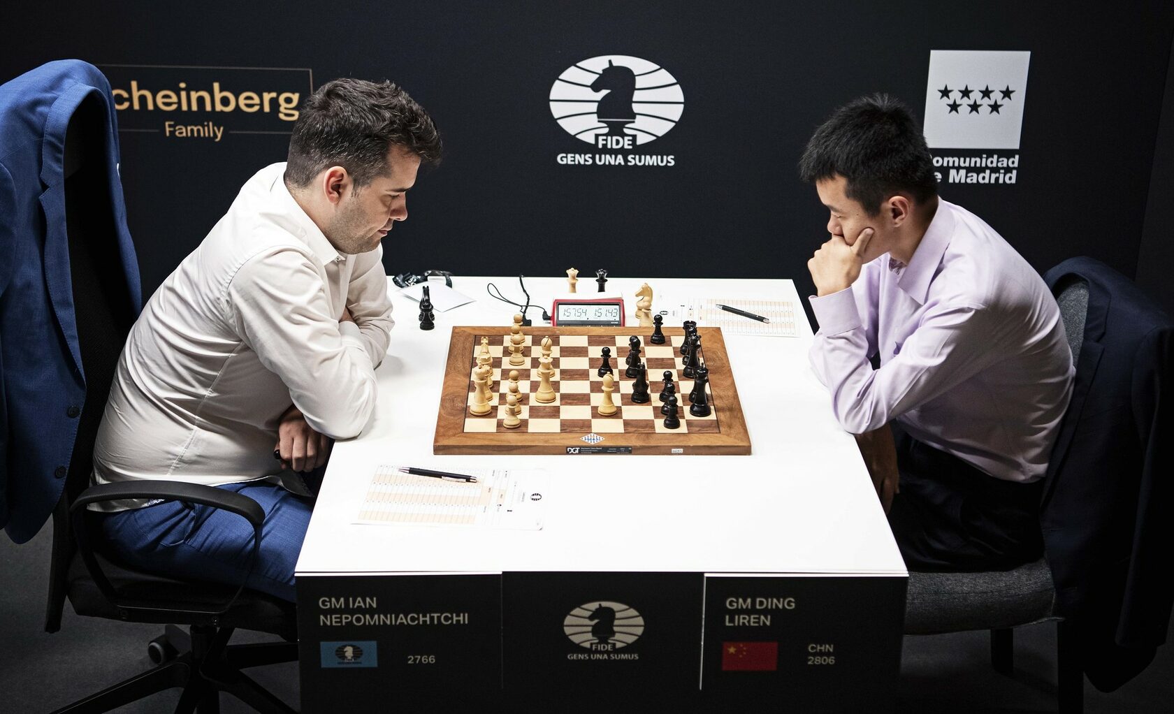 FIDE - International Chess Federation - Ding Liren wins the Chessable  Masters! 👏 The world #2 beat 16-year-old Praggnanandhaa in the gripping  final of the fourth leg of the Meltwater Champions Chess