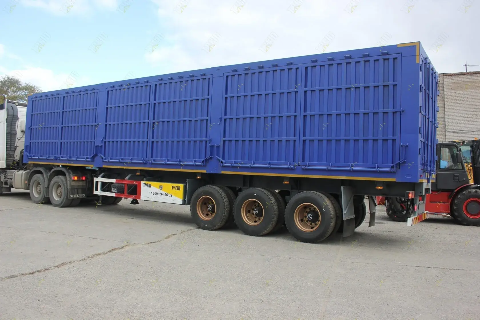 Полуприцеп самосвальный AMUR LYR9601XXYE