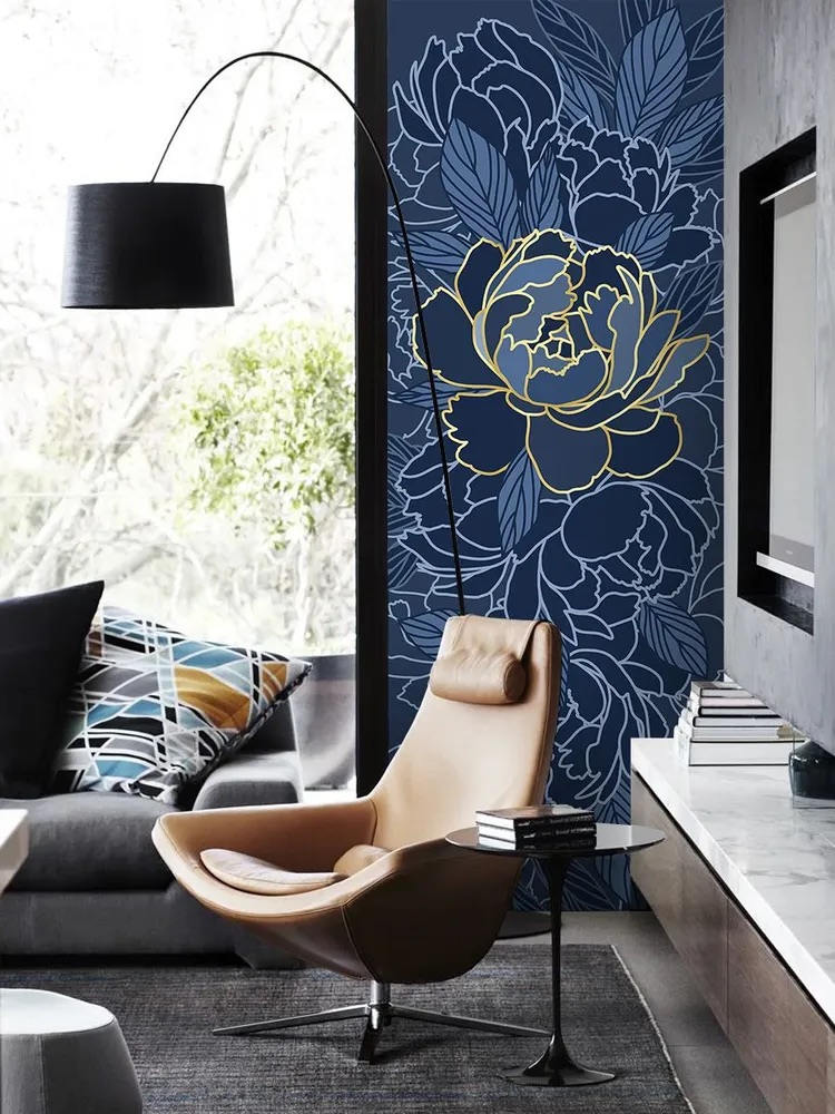 Тёмные обои с пионами в интерьере, ширина 1 метр