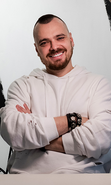 Дизайнер интерьера Алексей Ковязин автор проекта в г. Краснодаре для мебельной фабрики Giuseppe