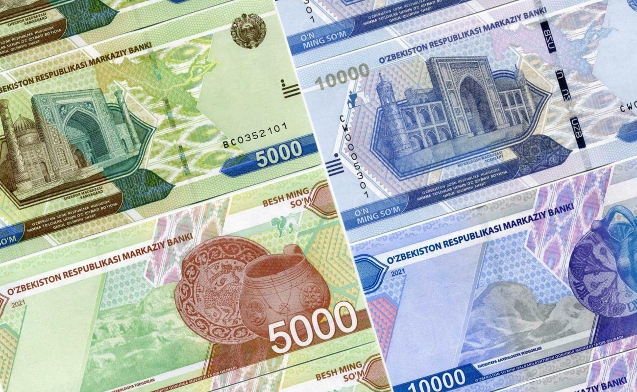 Российские рубли в узбекских сумах