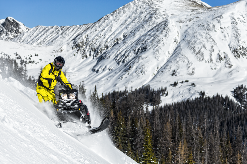 BRP Ski Doo Summit Sport