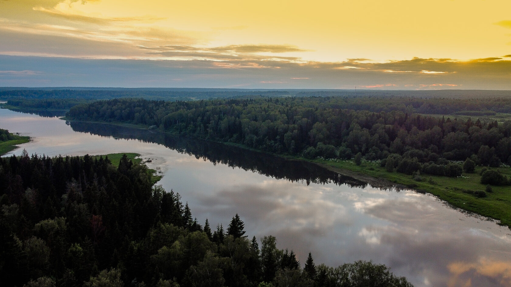 Озернинское водохранилище в Рузском районе