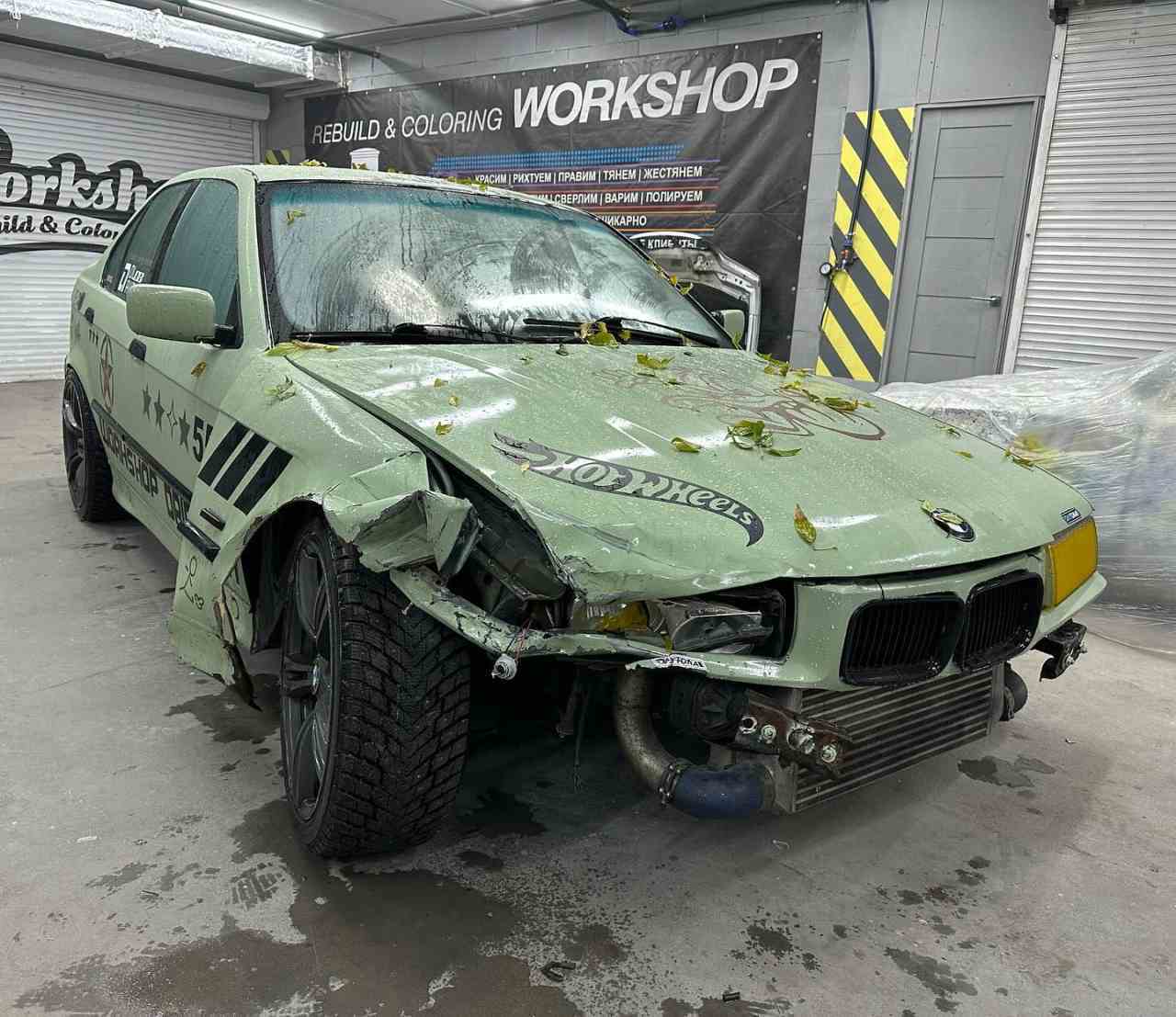 Жестяные работы и покраска в брызги, BMW